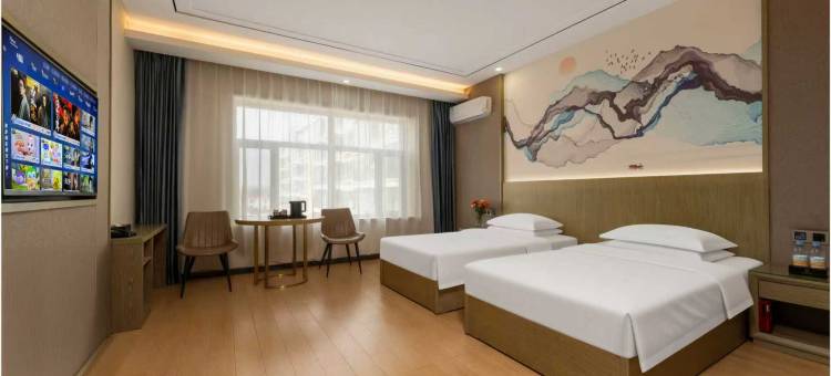 杭锦旗君鸿假日酒店(锡尼小镇美食广场店)图片