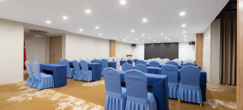 季居酒店(开封宋城路站金明大道店)图片