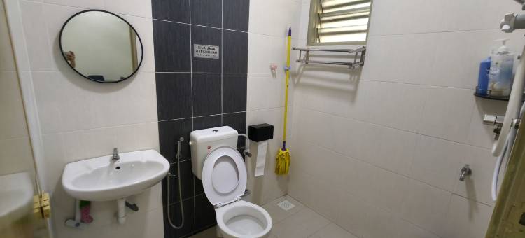 My Homestay Sitiawan Astronaut Space House 8 pax图片