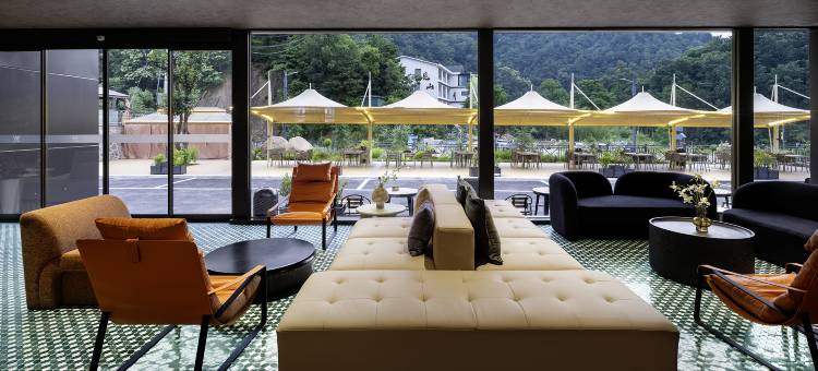 万国·艾伦度假酒店(栾川老君山云景索道店)图片