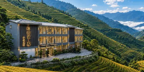 稻田裏·享|PEAK AURORA日出雲海全景美宿(龍脊梯田二號觀景台店)