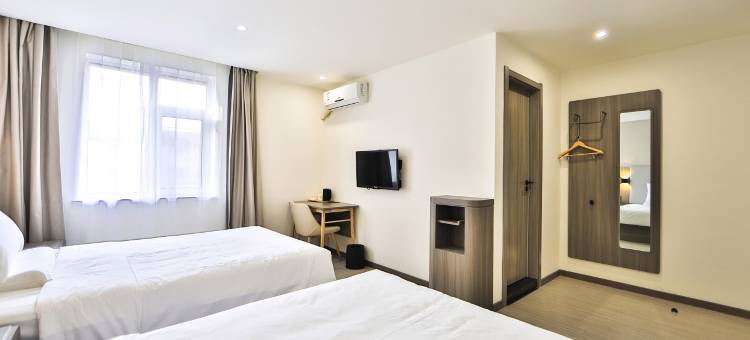 怡莱酒店(吉林龙潭区政府店)图片