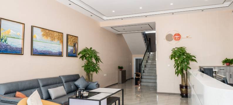 乐途轻奢酒店(太原高铁南站武宿机场店)图片