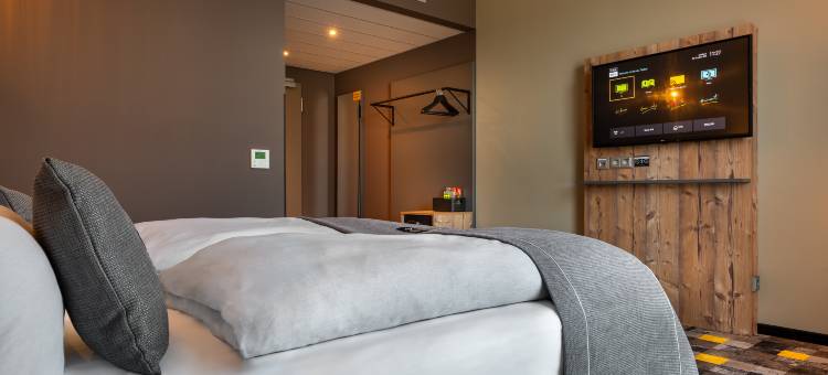 埃斯林根Timber假日酒店the niu(Holiday Inn - the niu, Timber Esslingen)图片