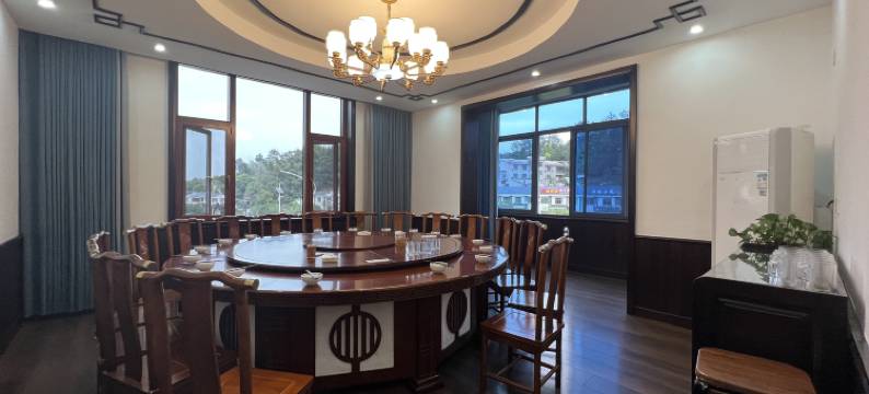 韶山忆泽客栈(铜像广场店)图片