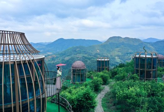 CLOUDHILLASKER Hotel Overview
