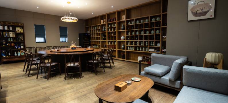 绍兴一湖酒场·朴筑图片