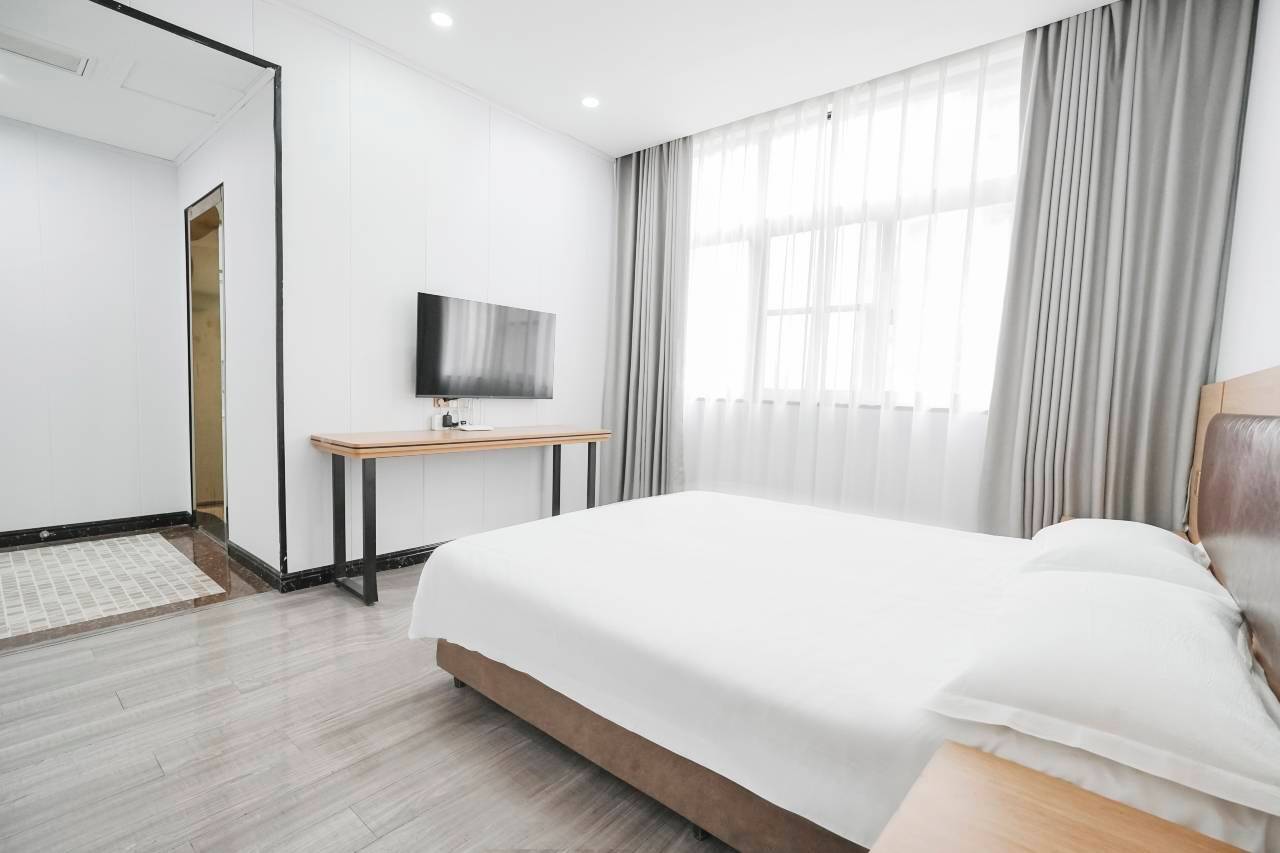 布丁酒店(江阴步行街人民医院店)