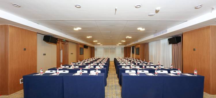 维也纳国际酒店(宜宾长宁高铁站店)图片