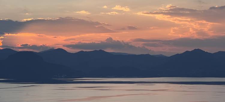 抚仙湖山屿海民宿图片