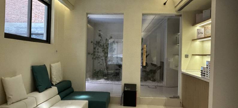 舆宿觅隐酒店(人民医院店)图片