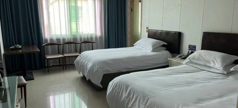 浦江逅海酒店(廿亩山夜市店)图片