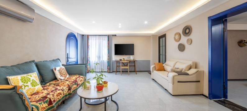 优家来客民宿(伊宁汉宾公园万荣广场店)图片