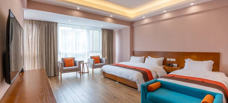 百里杜鹃唐卡花畔酒店图片