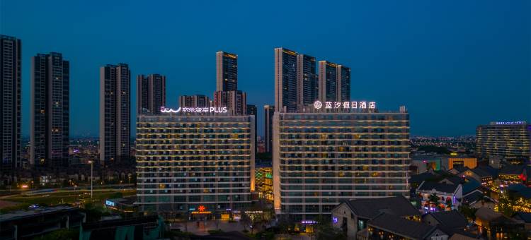 金榆国际公寓(顺德欢乐海岸地铁站华侨城欢乐海岸Plus北门店)图片