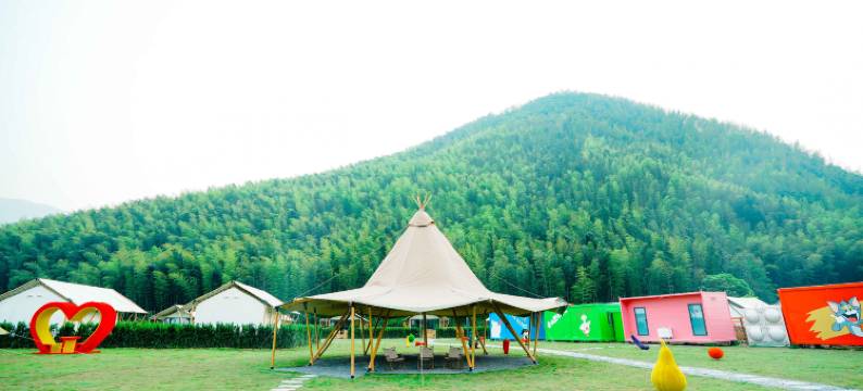 月亮湾途豆露营酒店图片