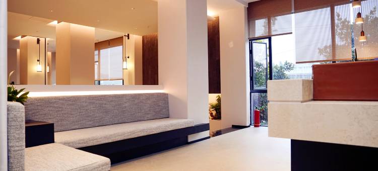 龙瑞酒店(尚品时代广场西南石油大学店)图片