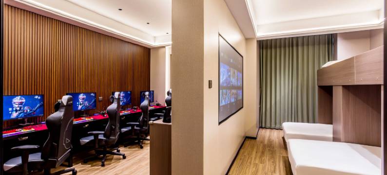 英豪电竞酒店图片