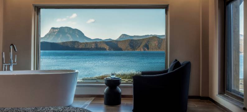 阅时·泸沽湖在川首席全湖胜景设计师度假酒店(摩梭女神全景店)图片