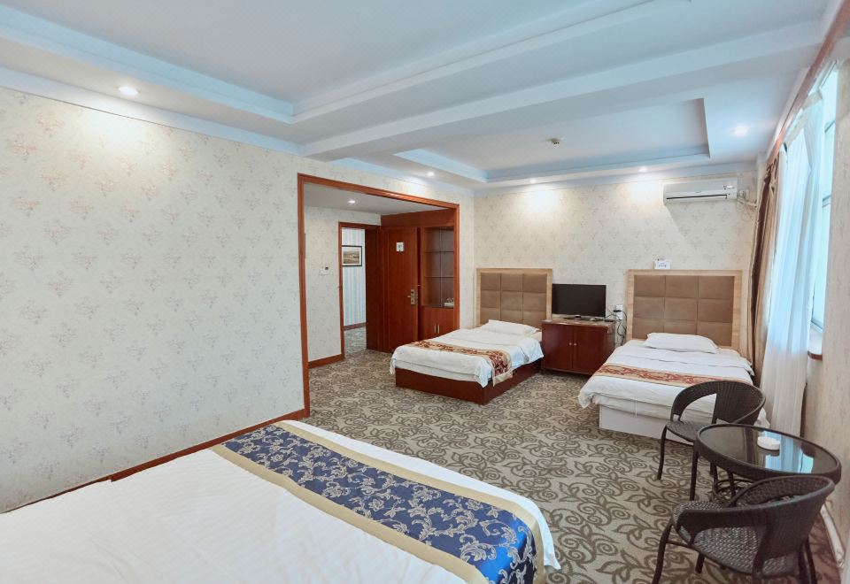 Jiayu Business Hotel Hotel Overview