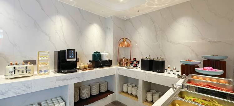 万信国际酒店(西安大雁塔大唐不夜城店)图片