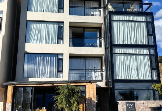 Deqin Meili GY Banshan HomestayHotel Overview