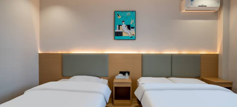 慕颜轻居酒店(日照芒果时代广场大润发店)图片