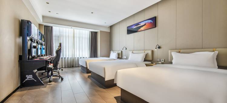 斯豆电竞酒店(共青城大泽泰时代广场店)图片