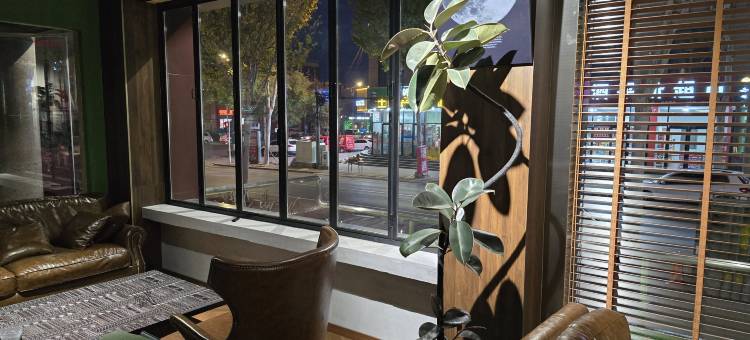 莫兰酒店(沂水东方购物中心长安中路店)图片