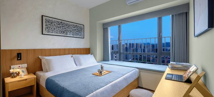 深圳雅院公寓(凤凰城地铁站店)图片