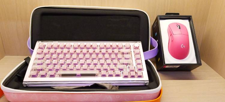 英途智选电竞酒店(乌鲁木齐机场店)图片