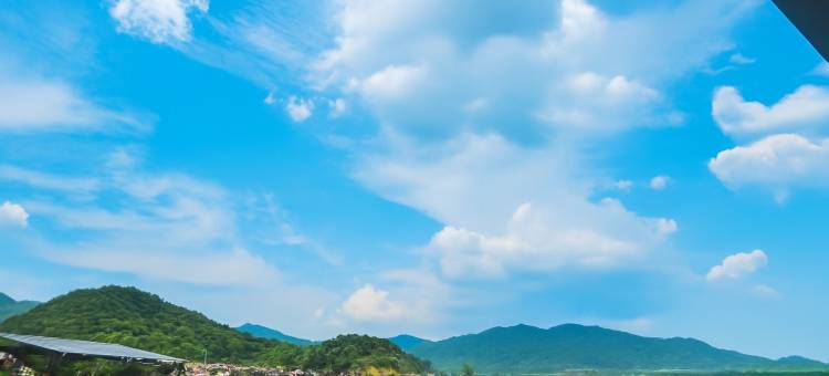 太白·望鳌山丨温泉私汤·山景美学度假民宿(鳌山度假区店)图片