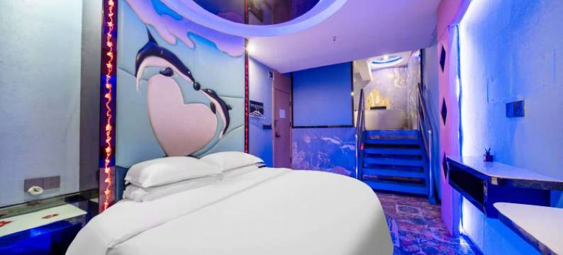 望山酒店(上海松江佘山地铁站店)图片