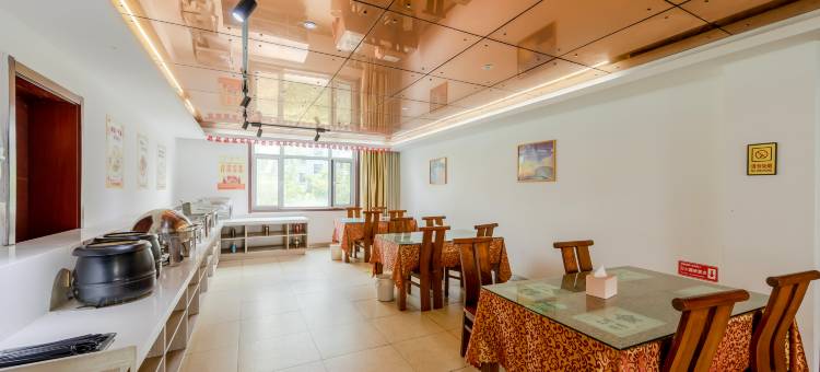 昌辰假日酒店(沂水雪山风情街店)图片