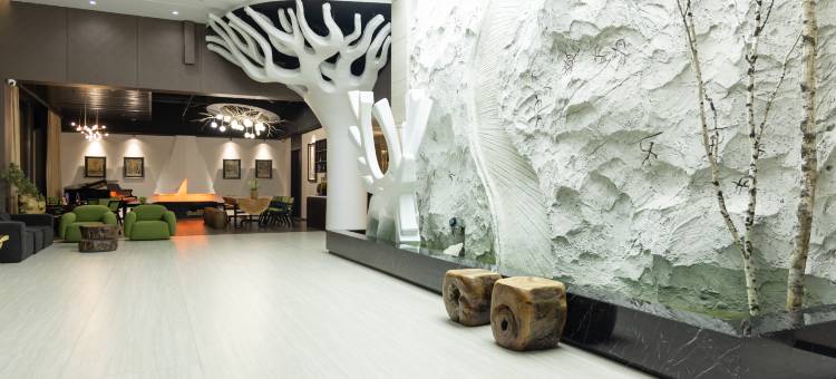 根河敖鲁古雅右岸度假酒店图片