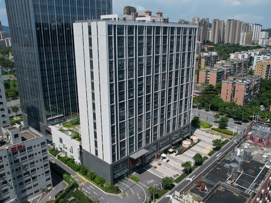 观澜设计公寓(明珠站体育中心店)