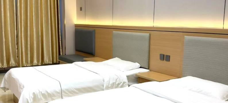 红松宾馆(郑州郑大新校区店)图片