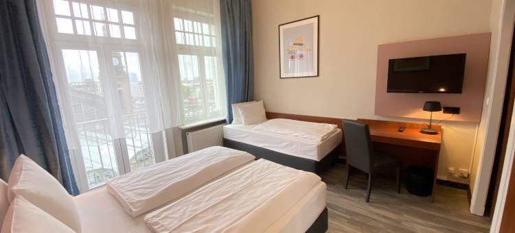 汉堡克龙普林茨火车总站酒店(Hotel Kronprinz Hamburg Hauptbahnhof)图片