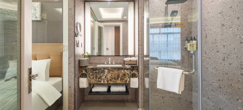 南通中庭丽呈酒店(濠河景区圆融广场店)图片