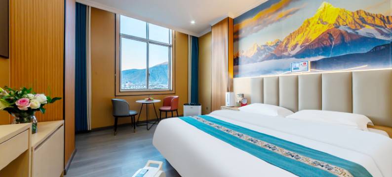 纳木措酒店(拉萨八廓街店)图片