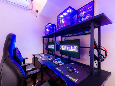 趣影电竞酒店(连云港灌云幸福大道店)