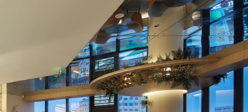 猫的远方｜YOUNG•IS•FASHION高空设计酒店(喷水池地铁站民生路店)图片