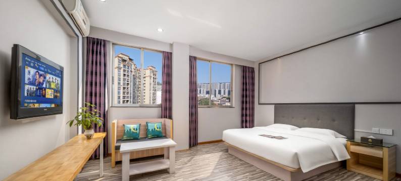 皇悦雅轩酒店(梧州市政广场店)图片