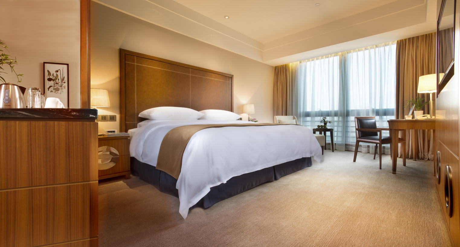 The L'Hermitage Hotel Shenzhen Over view