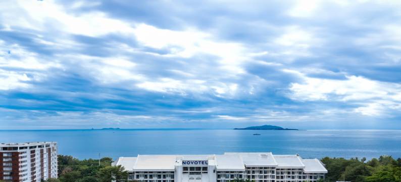 三亚湾亚太雅高诺富特酒店图片