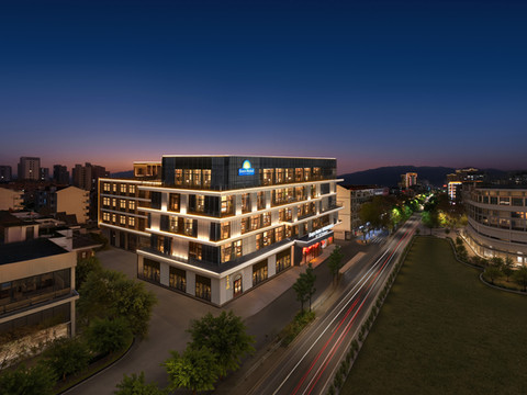 仙居戴斯温德姆酒店(吾悦广场店)