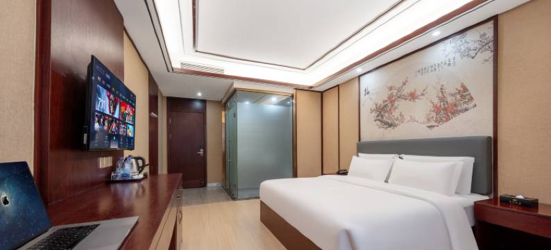 亚曼轻奢酒店(木雕城五马塘夜市店)图片