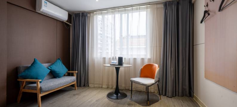 烨华大酒店(桂林高新万达师范大学店)图片