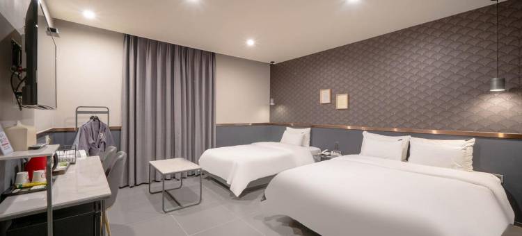 龟浦棕点酒店(Brown-Dot Hotel Gupo)图片