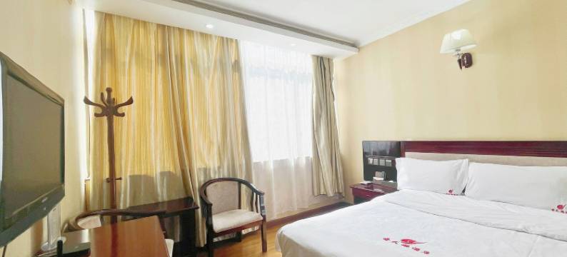 圣天鹅酒店(八廓步行街店)图片